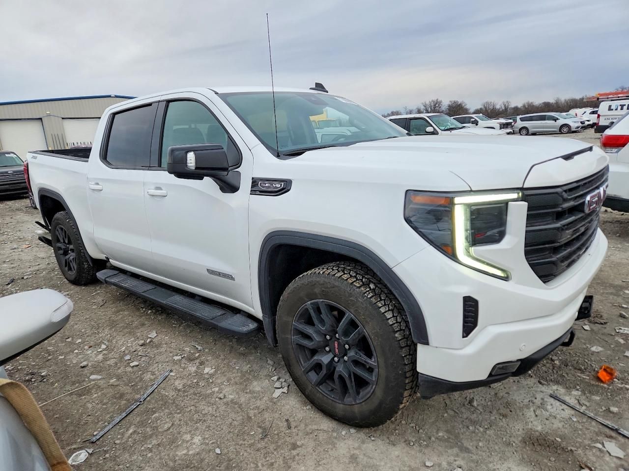 2025 GMC Sierra K1500 Elevation