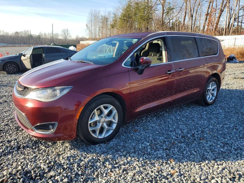 2017 Chrysler Pacifica Touring l