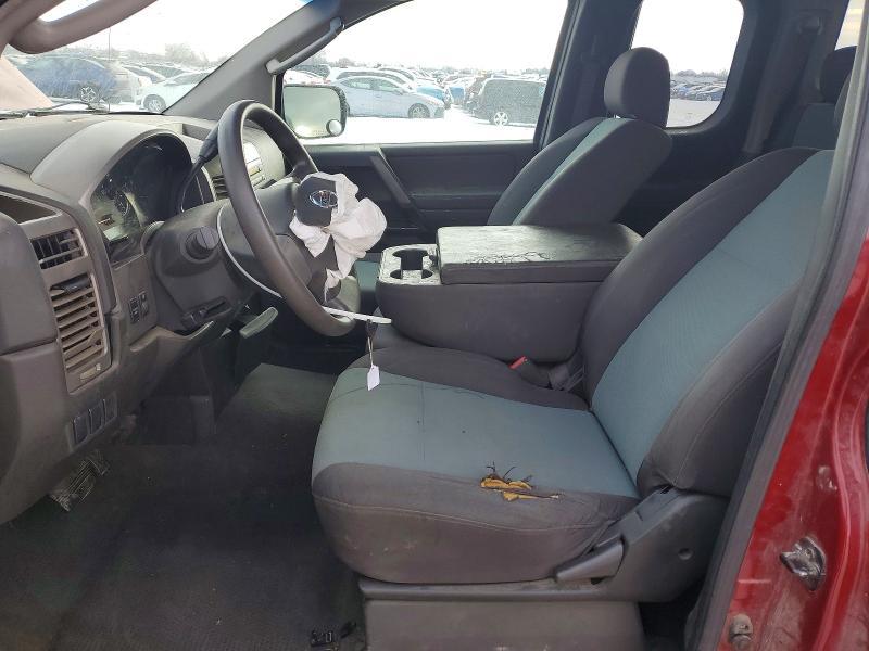 2005 Nissan Titan xe