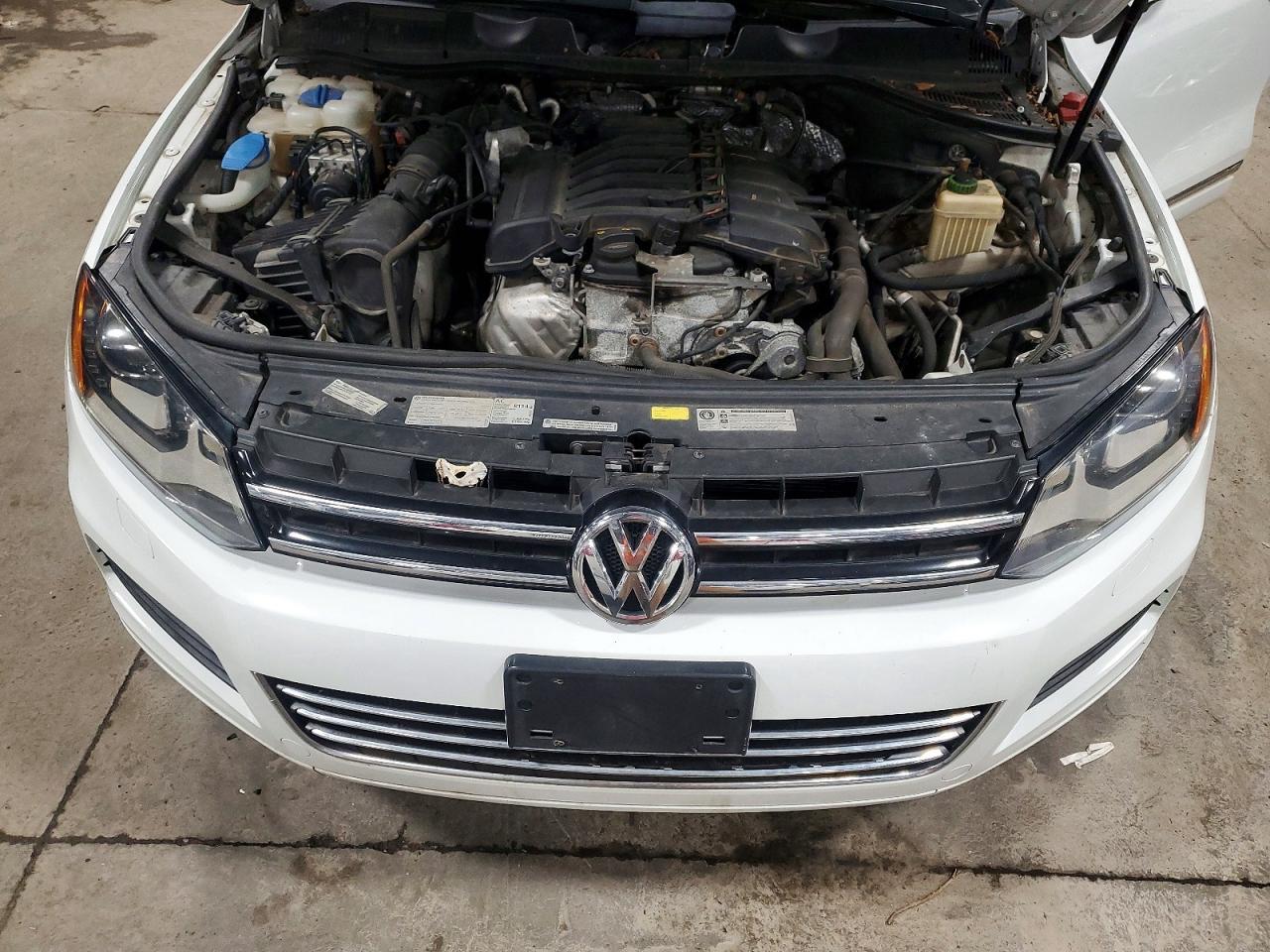 2012 Volkswagen Touareg V6