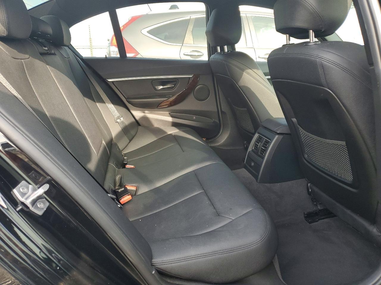 2017 BMW 330 i