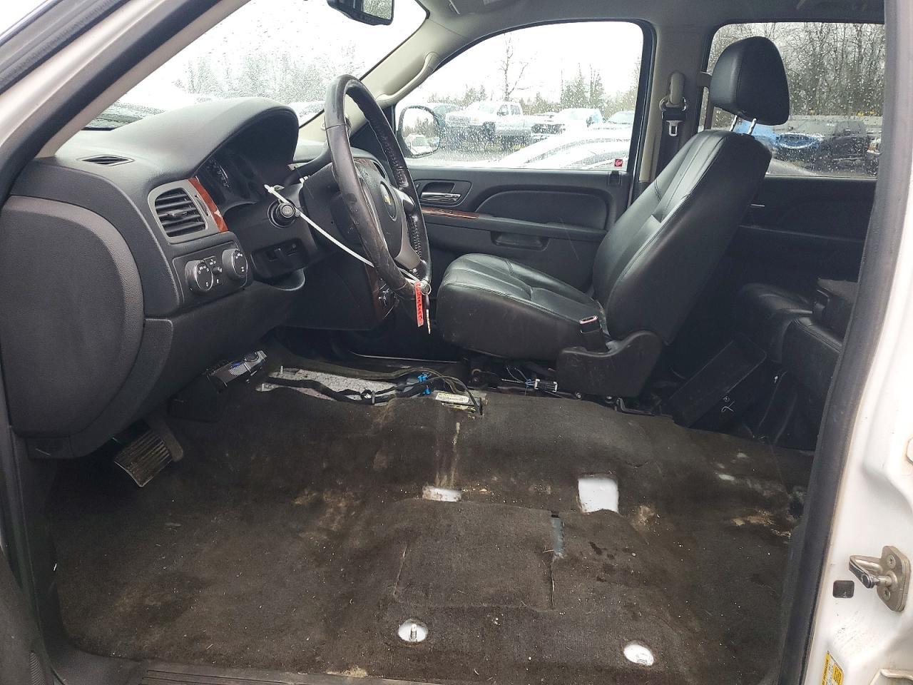 2014 Chevrolet Suburban K1500 lt