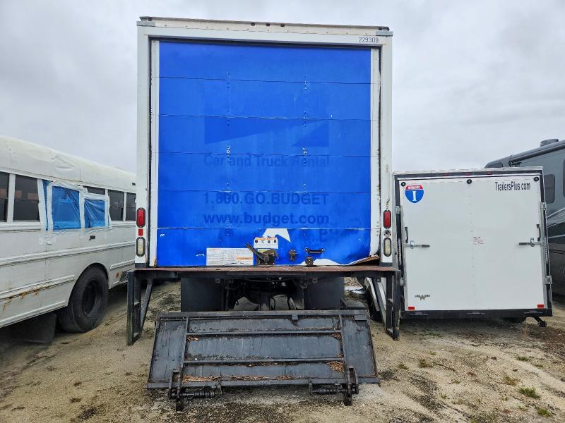 2013 International 4300 BOX Truck