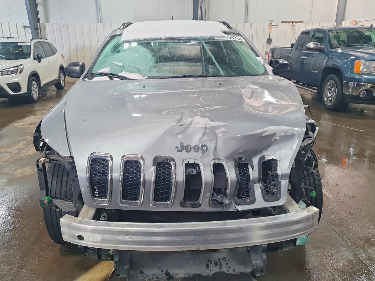 2016 Jeep Cherokee Sport