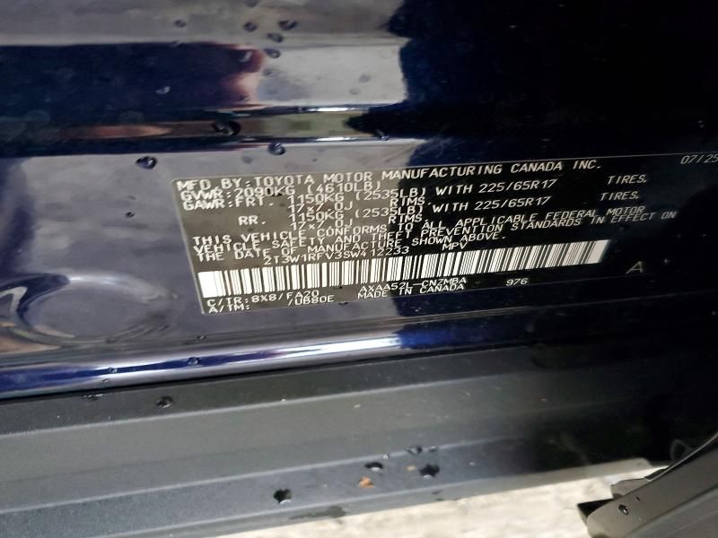 2025 Toyota Rav4 xle