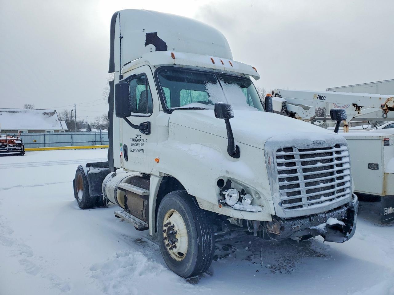 2016 Freightliner Cascadia 125 Semi Truck