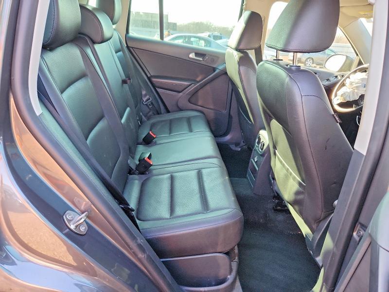 2014 Volkswagen Tiguan s