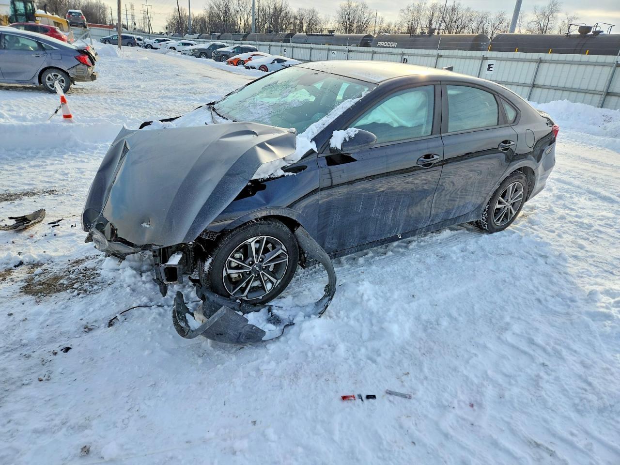2023 KIA Forte lx
