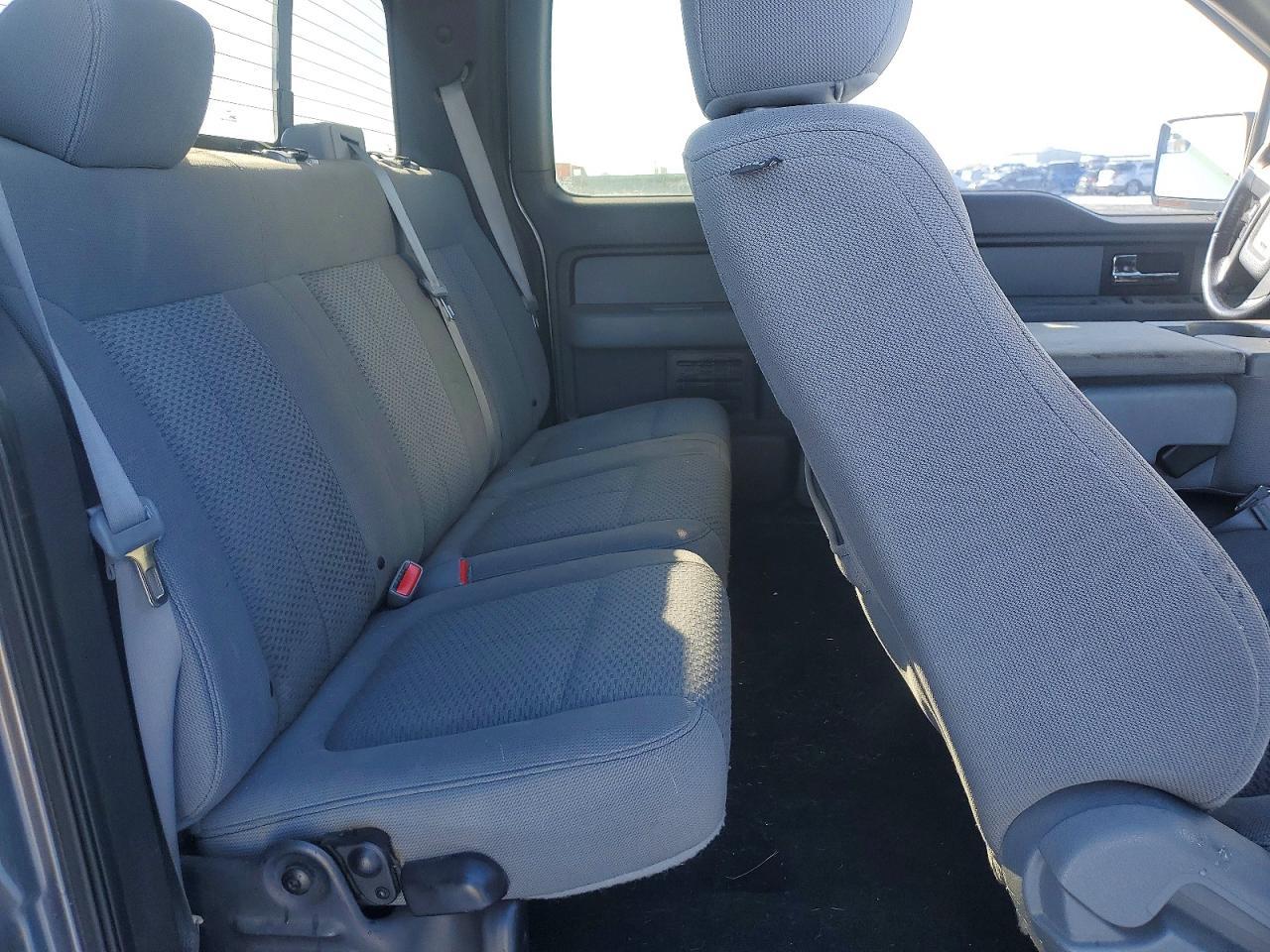 2013 Ford F150 Super cab