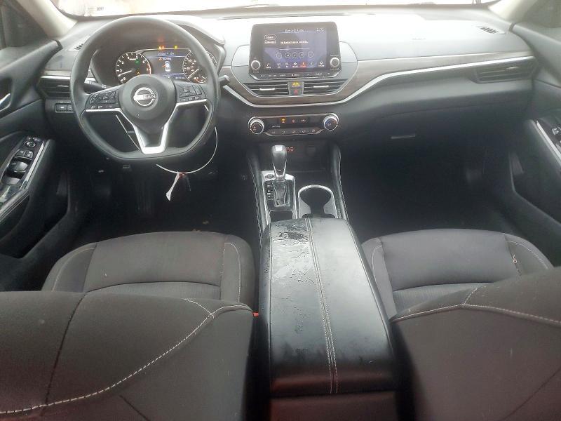 2023 Nissan Altima sv