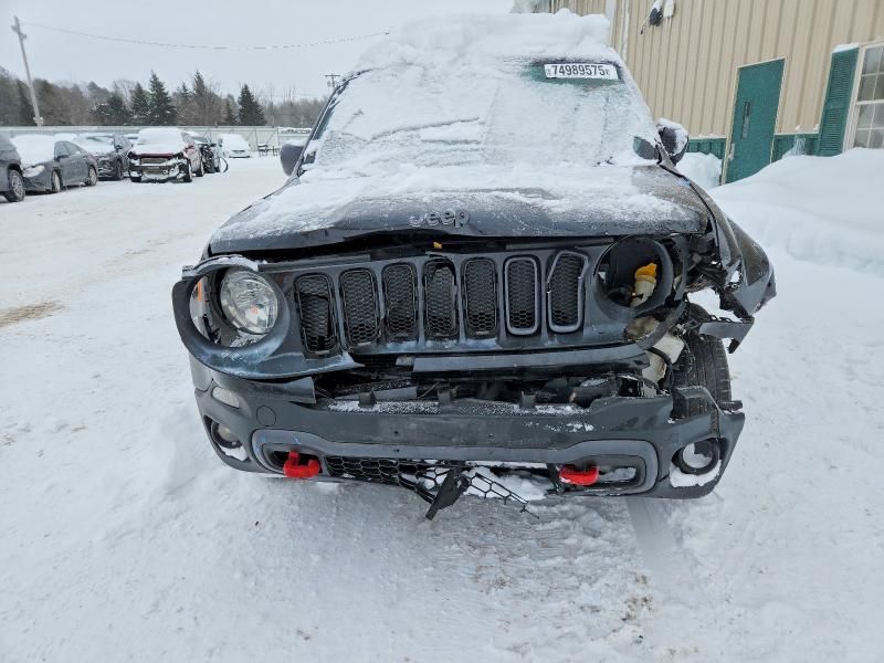 2016 Jeep Renegade Trailhawk