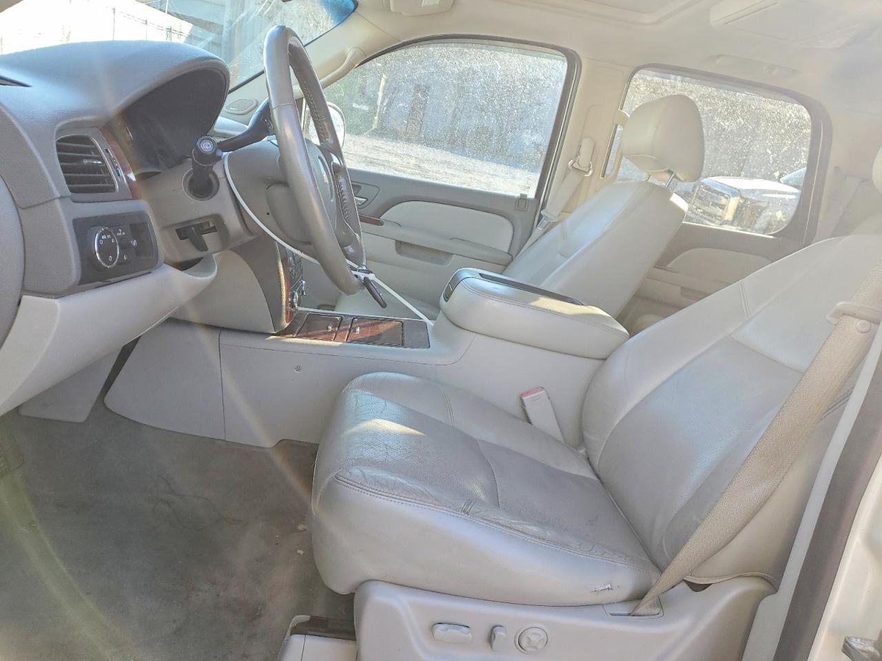 2012 Chevrolet Tahoe C1500 ltz