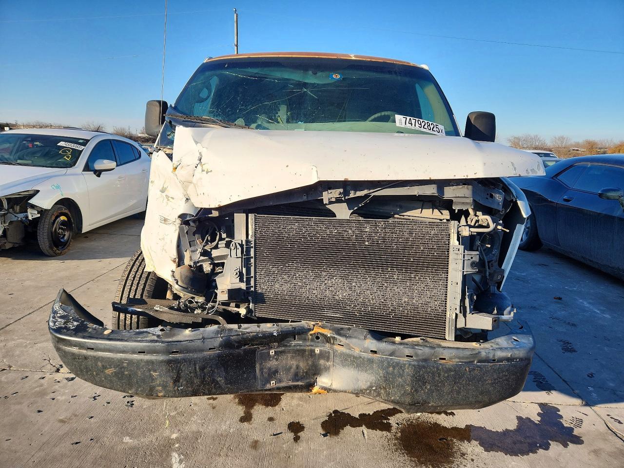 2005 Chevrolet Express G2500 Delivery Van