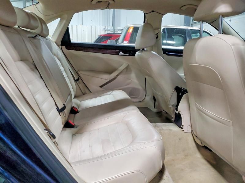 2013 Volkswagen Passat sel