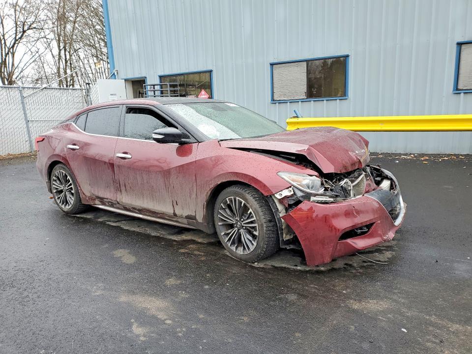 2017 Niss Maxima Platinum