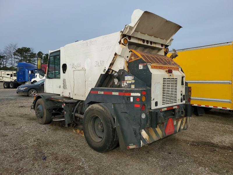 2020 Global Sweeper Truck