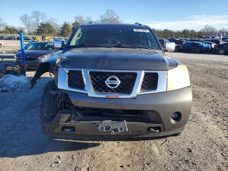 2012 Nissan Armada sv