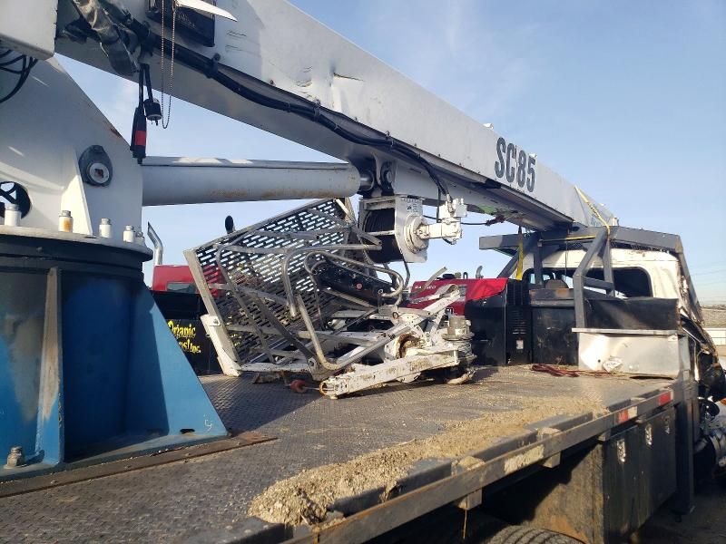 2017 Peterbilt Tractor 348