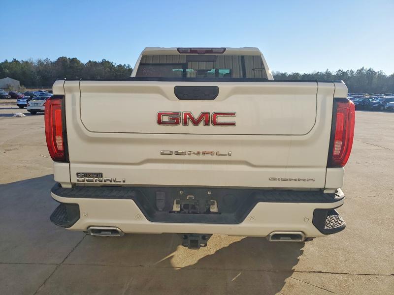 2022 GMC Sierra K1500 Denali