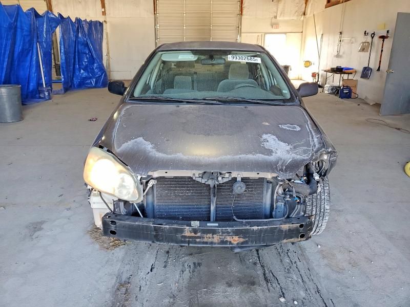 2004 Toyota Corolla ce