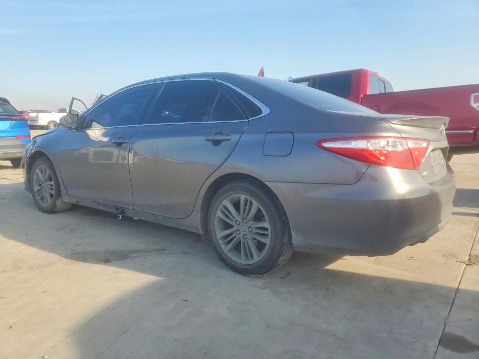 2016 Toyota Camry se