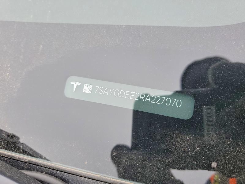 2024 Tesla Model y