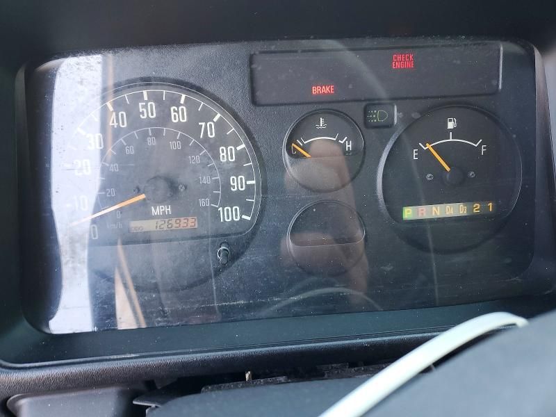 2007 Isuzu Npr box Truck