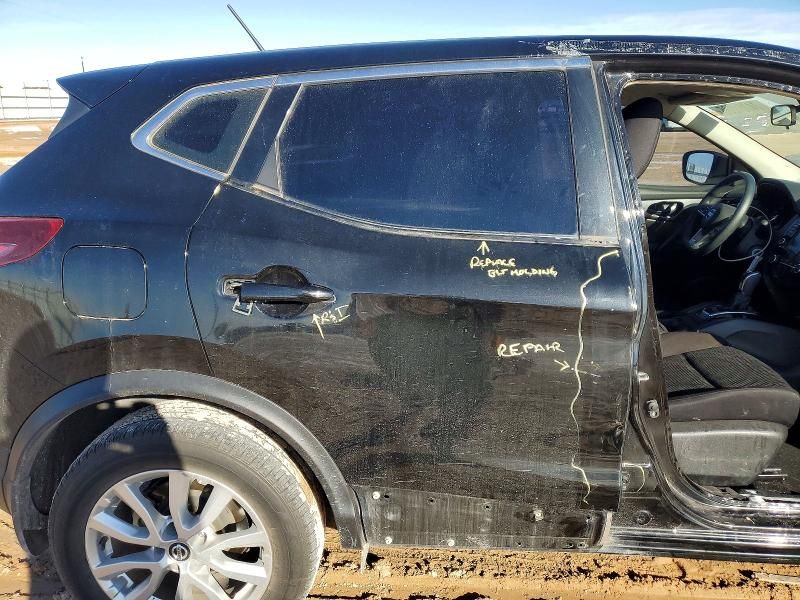 2021 Nissan Rogue Sport s