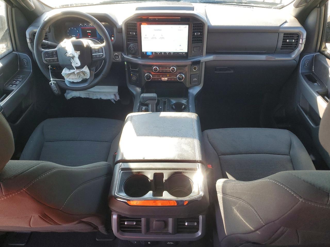 2025 Ford F150 XLT