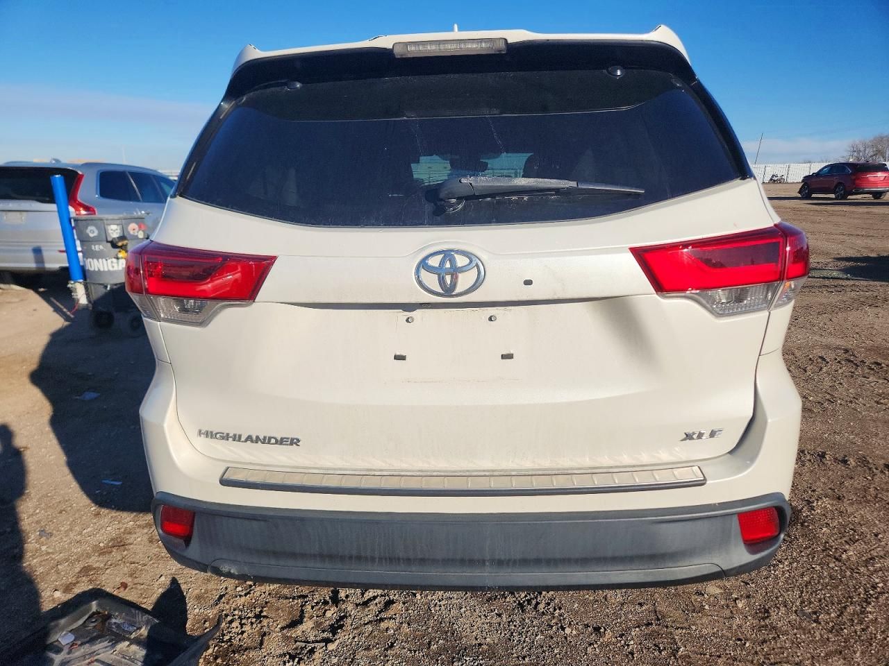 2017 Toyota Highlander se