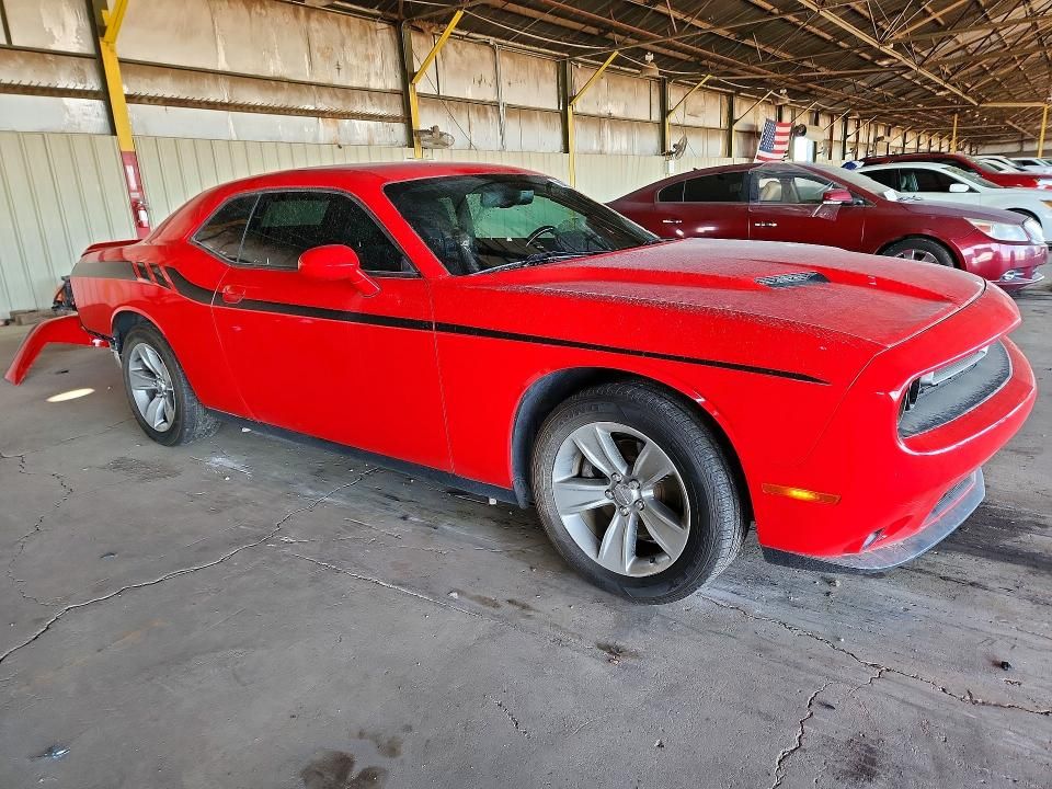 2021 Dodge Challenger sxt