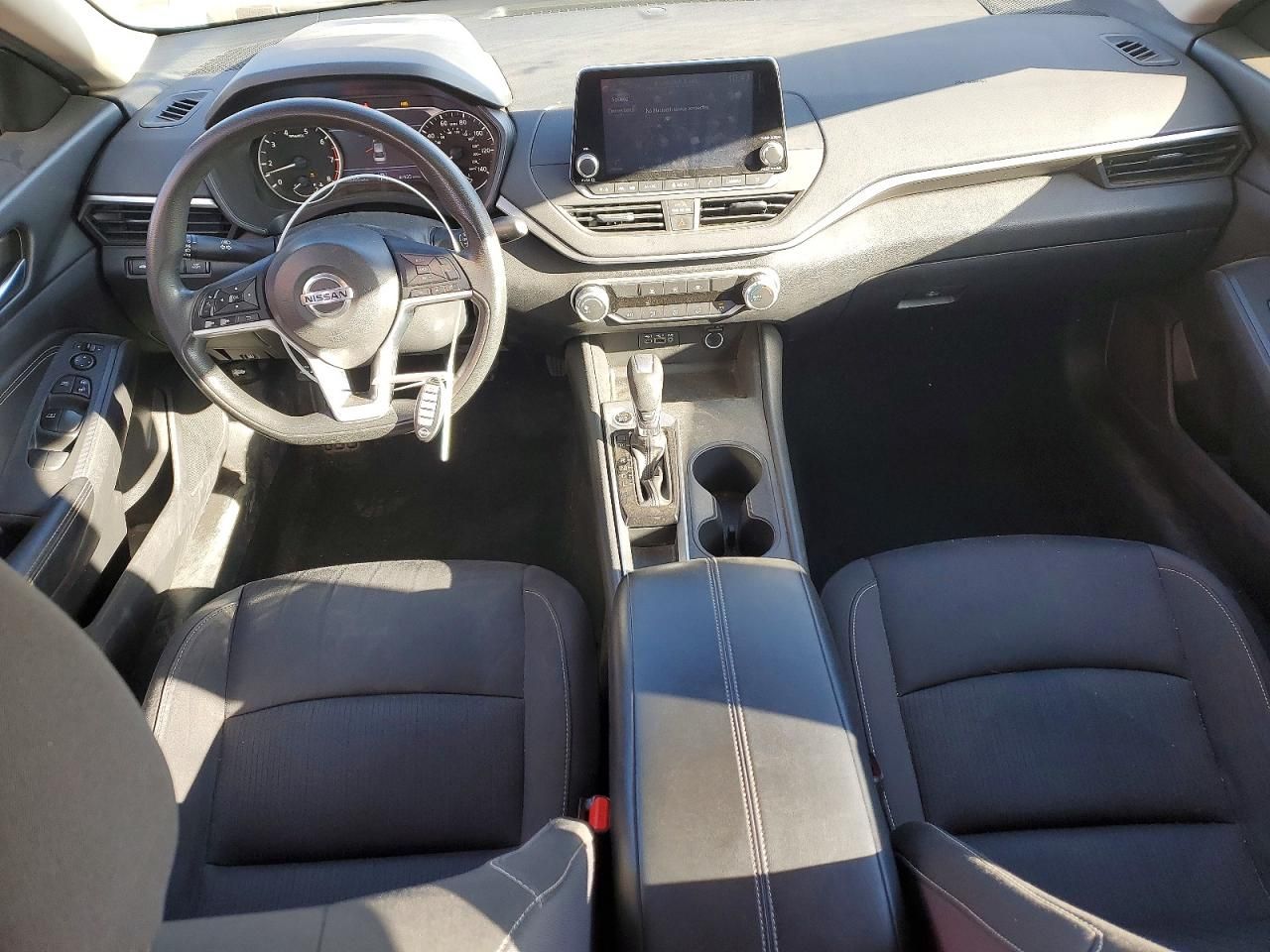 2019 Nissan Altima s