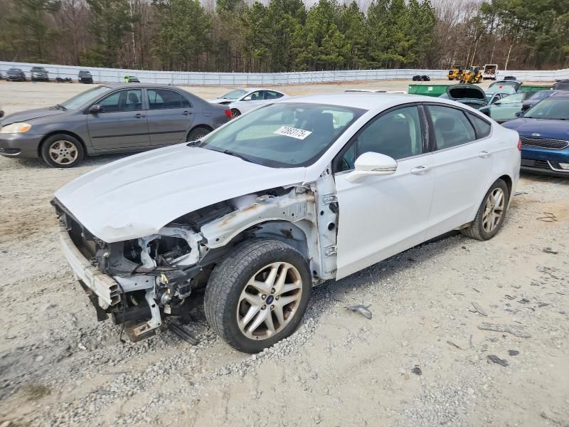 2016 Ford Fusion se