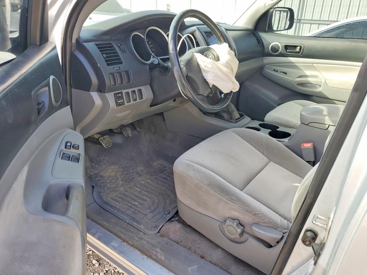 2005 Toyota Tacoma Base