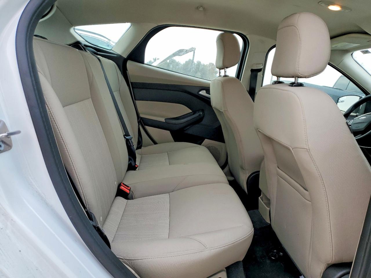 2018 Ford Focus se