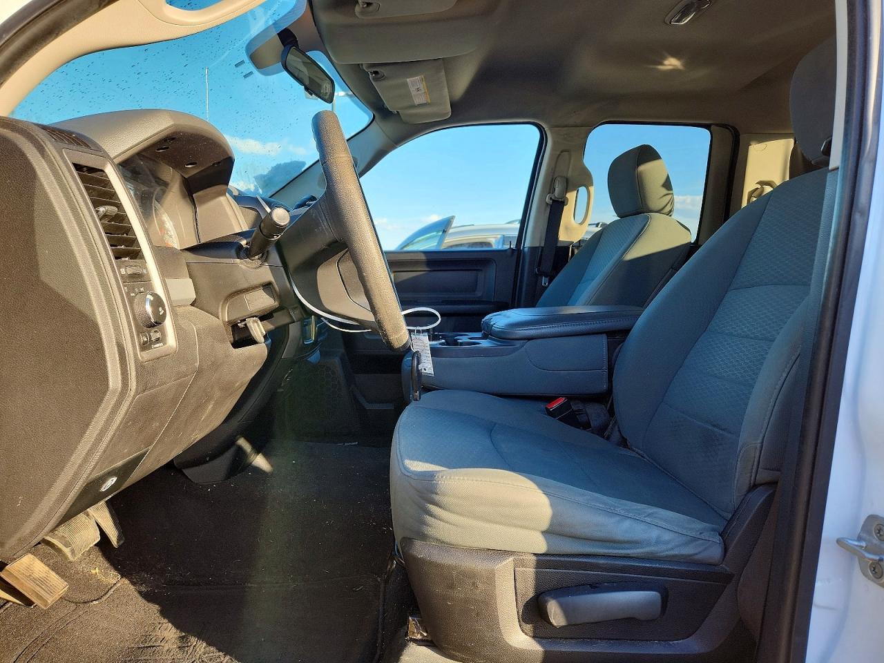 2013 Dodge Ram 1500 st