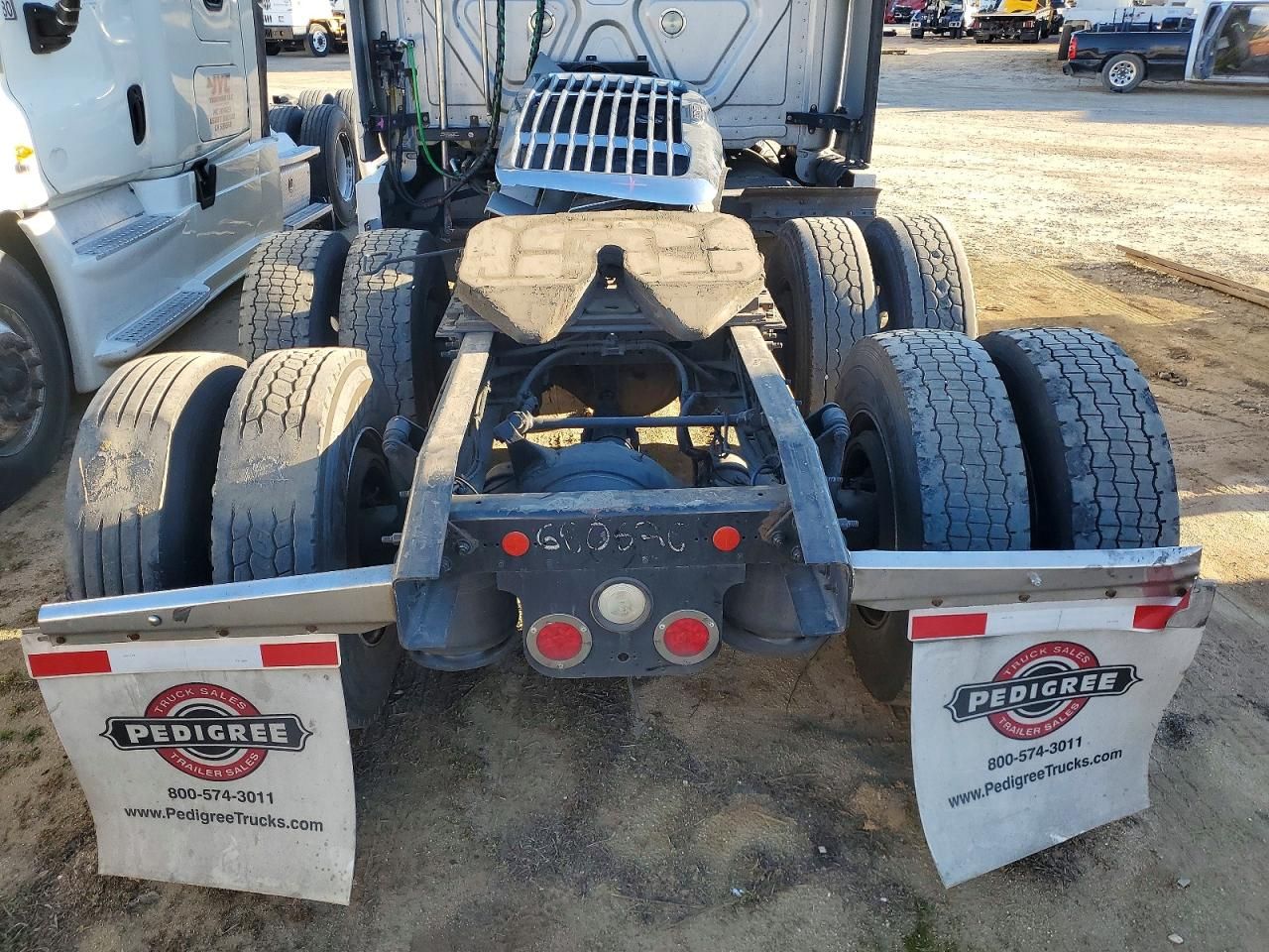 2018 Freigliner Cascadia 125