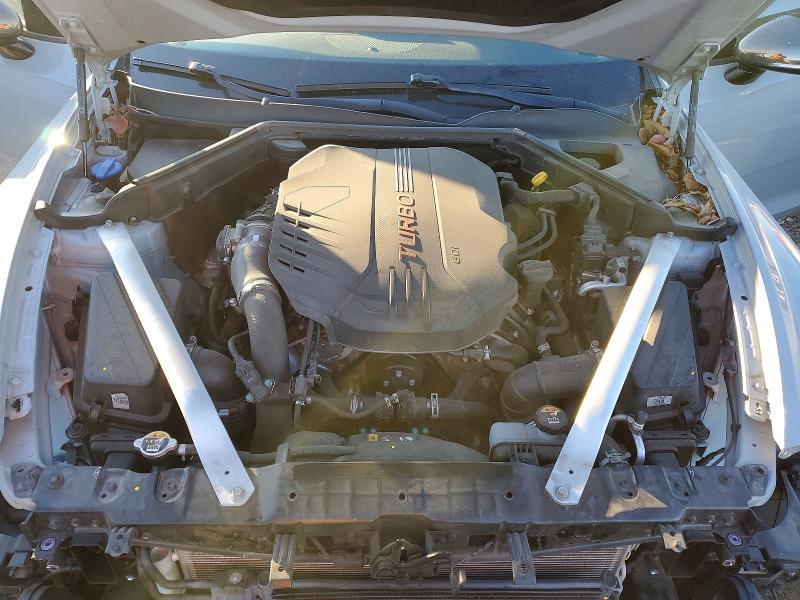 2020 KIA Stinger GT1