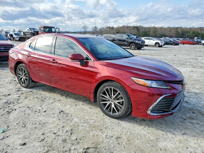 2022 Toyota Camry xle