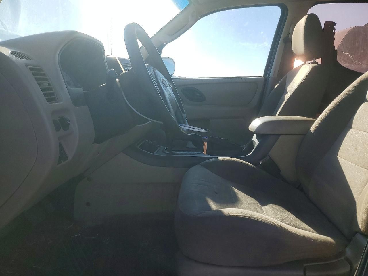 2007 Ford Escape xls