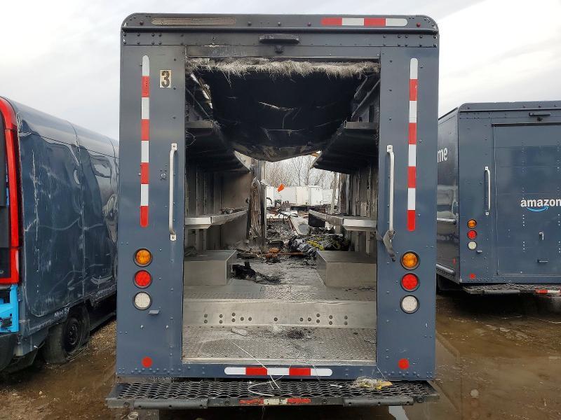 2020 Freigliner 2020 Freightliner MT 45G Delivery Truck