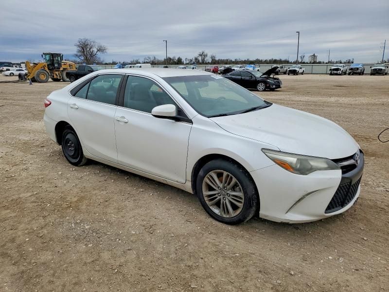 2017 Toyota Camry le