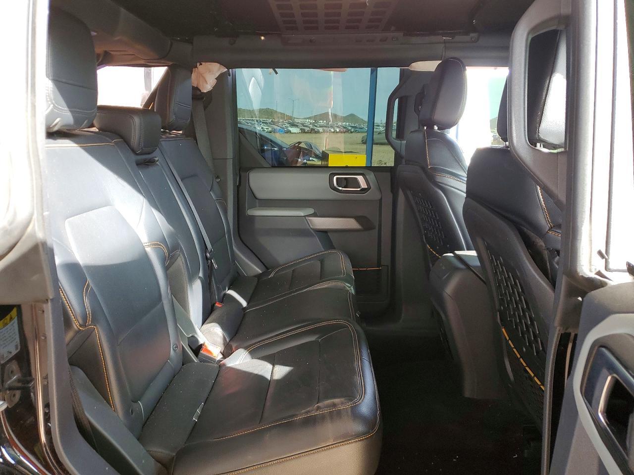 2021 Ford Bronco Base