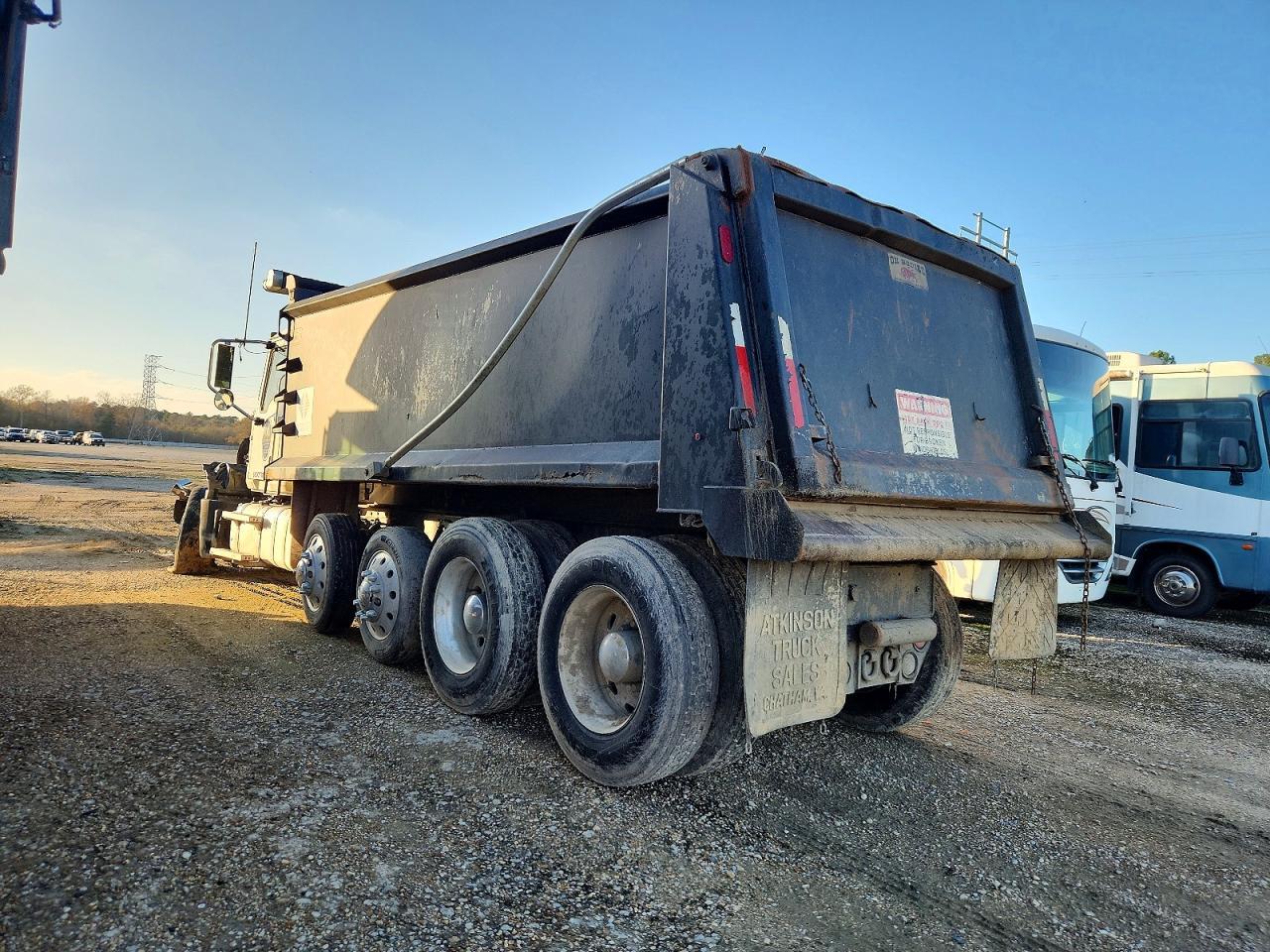 2019 Mack Granite Dump Truck