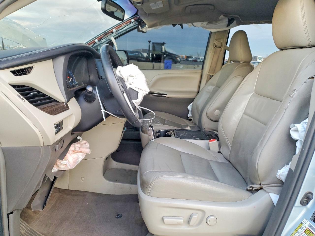2017 Toyota Sienna xle