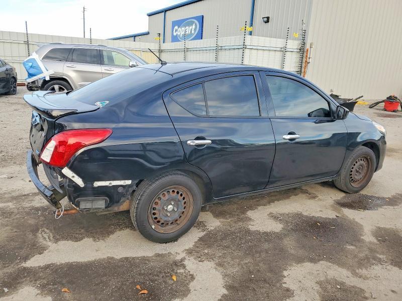 2016 Nissan Versa 1.6 sv