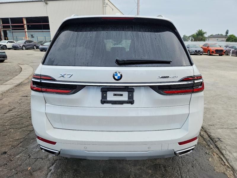 2025 BMW X7 Xdrive40i