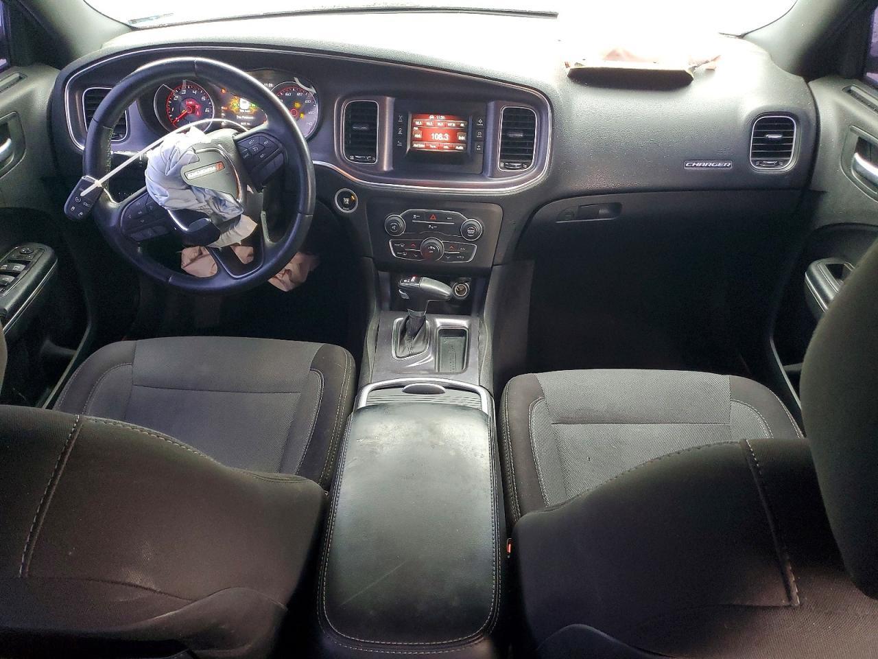 2015 Dodge Charger se