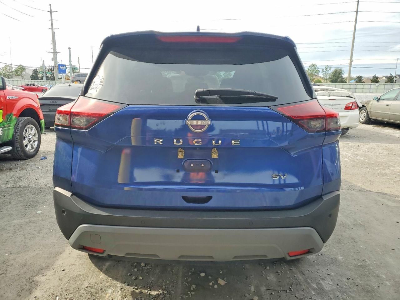 2022 Nissan Rogue sv