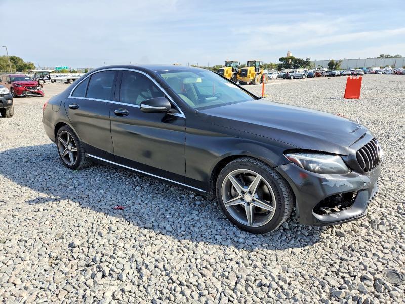 2015 Mercedes-Benz C300